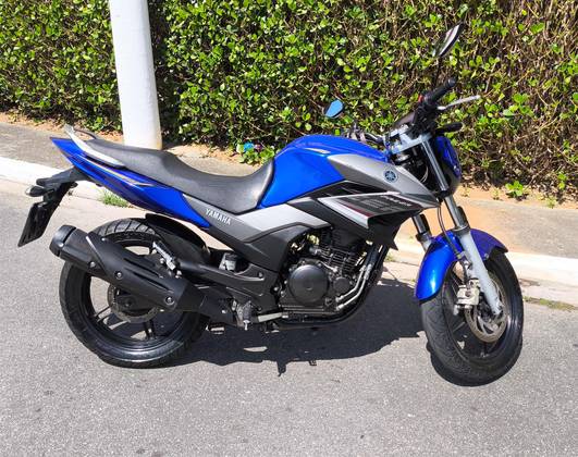 YAMAHA FAZER 250IE LIMITED EDITION 